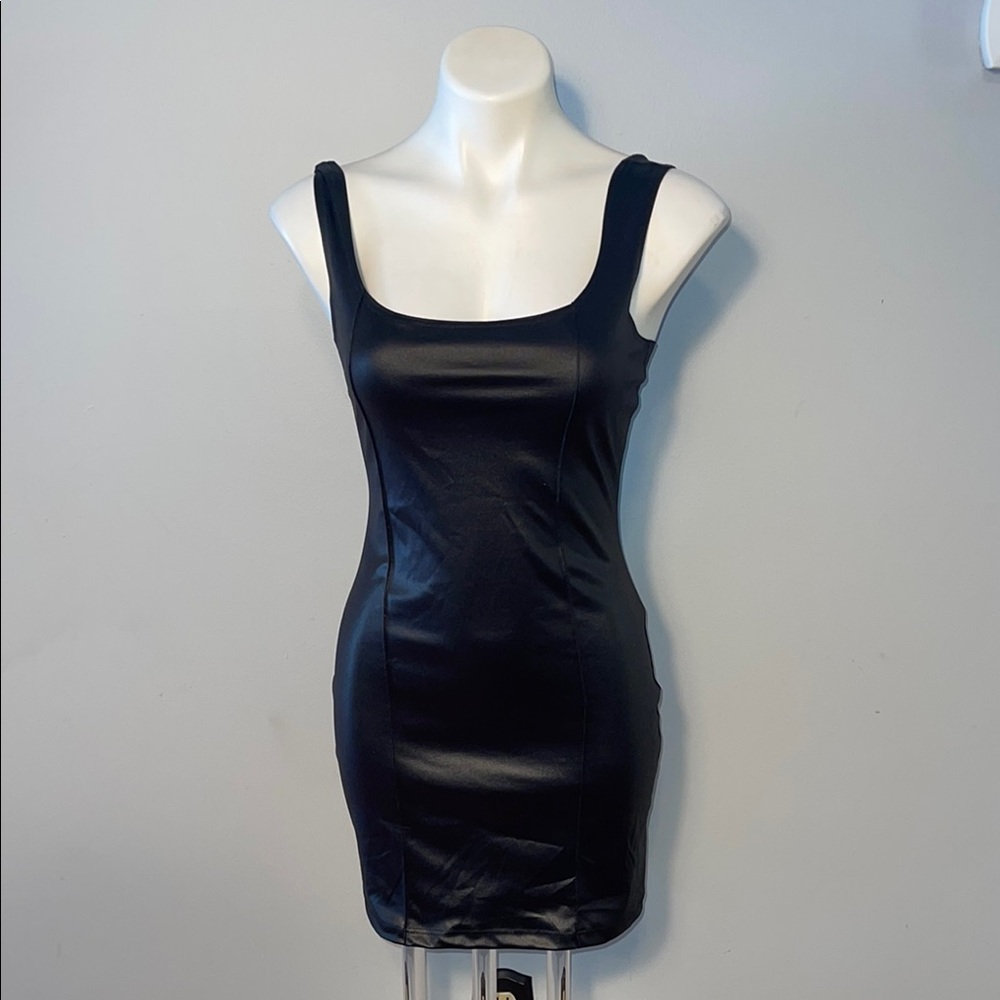 Joule NWT ladies Halloween Costume dress. Small. Princess.